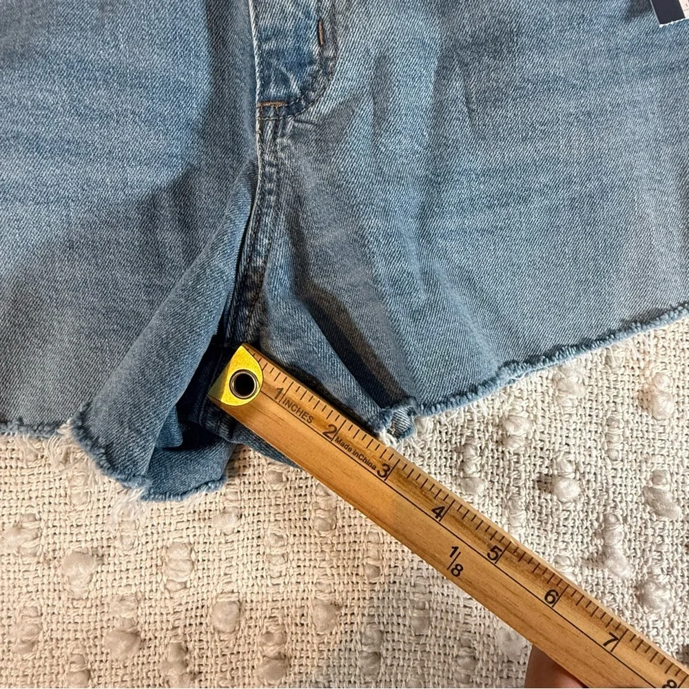 Womens Size 4 High-Rise 90's Cutoff Jean Shorts Raw‎ Hem Mom Y2K Blue Universal